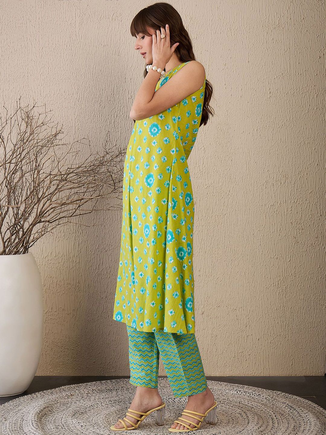 Women Printed Regular Pure Cotton Kurta with Trousers