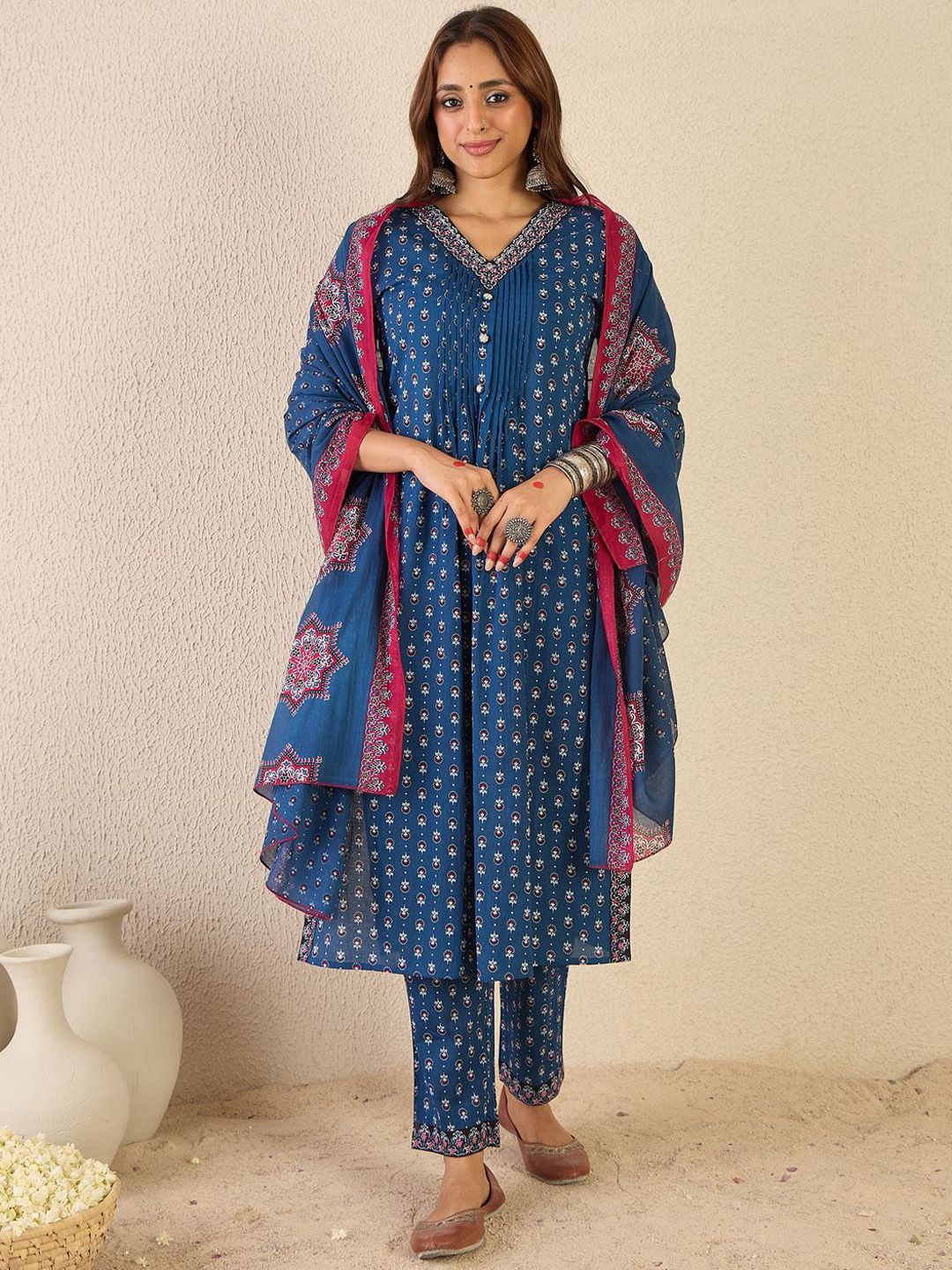 Women Ethnic Motifs Printed Thread Work Kurta with Trousers & With Dupatta