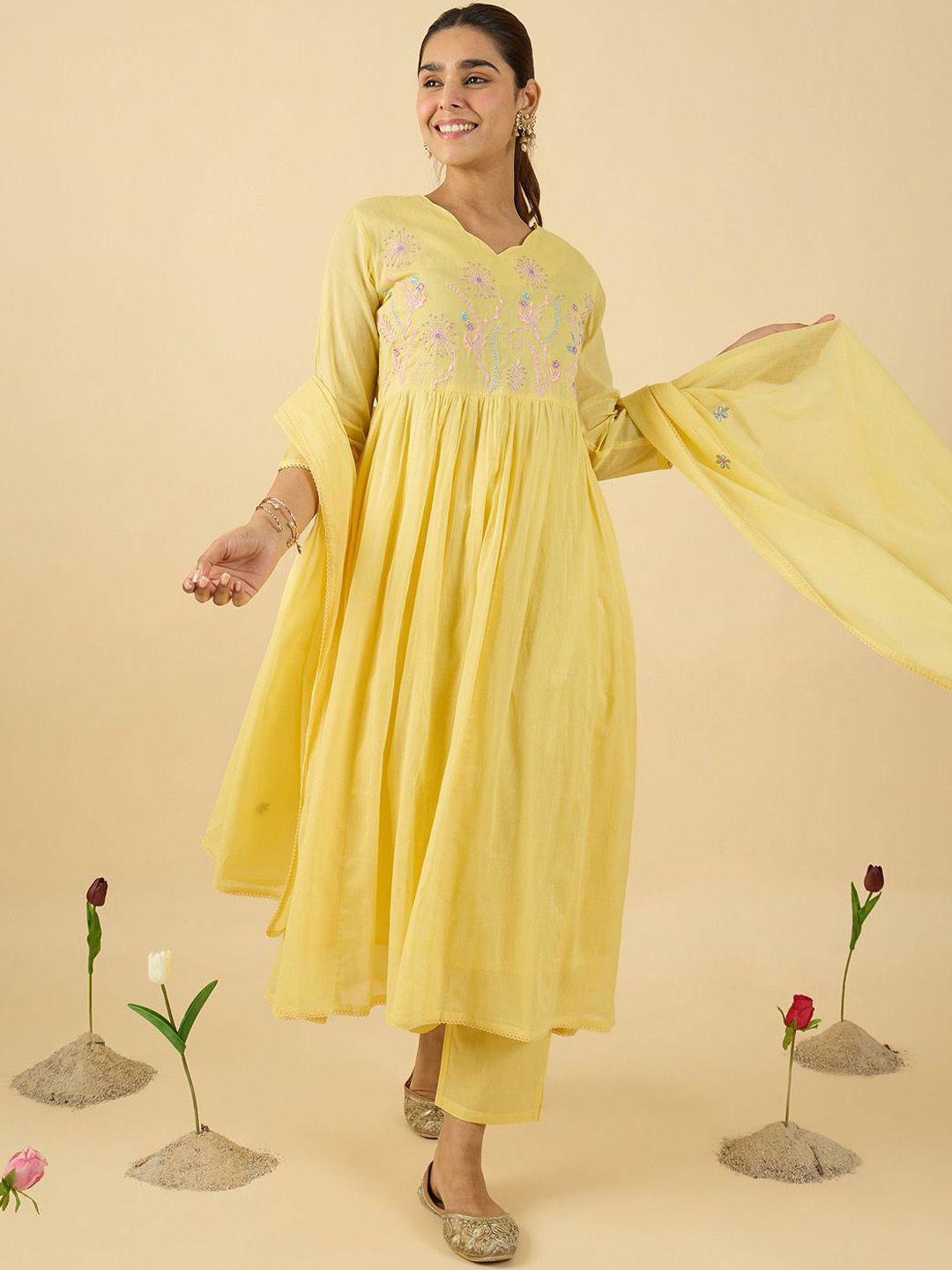 Floral Embroidered V-Neck Pure Cotton A-Line Kurta With Trousers & Dupatta