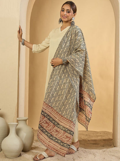 Women Regular Kurta with Trousers & With Dupatta