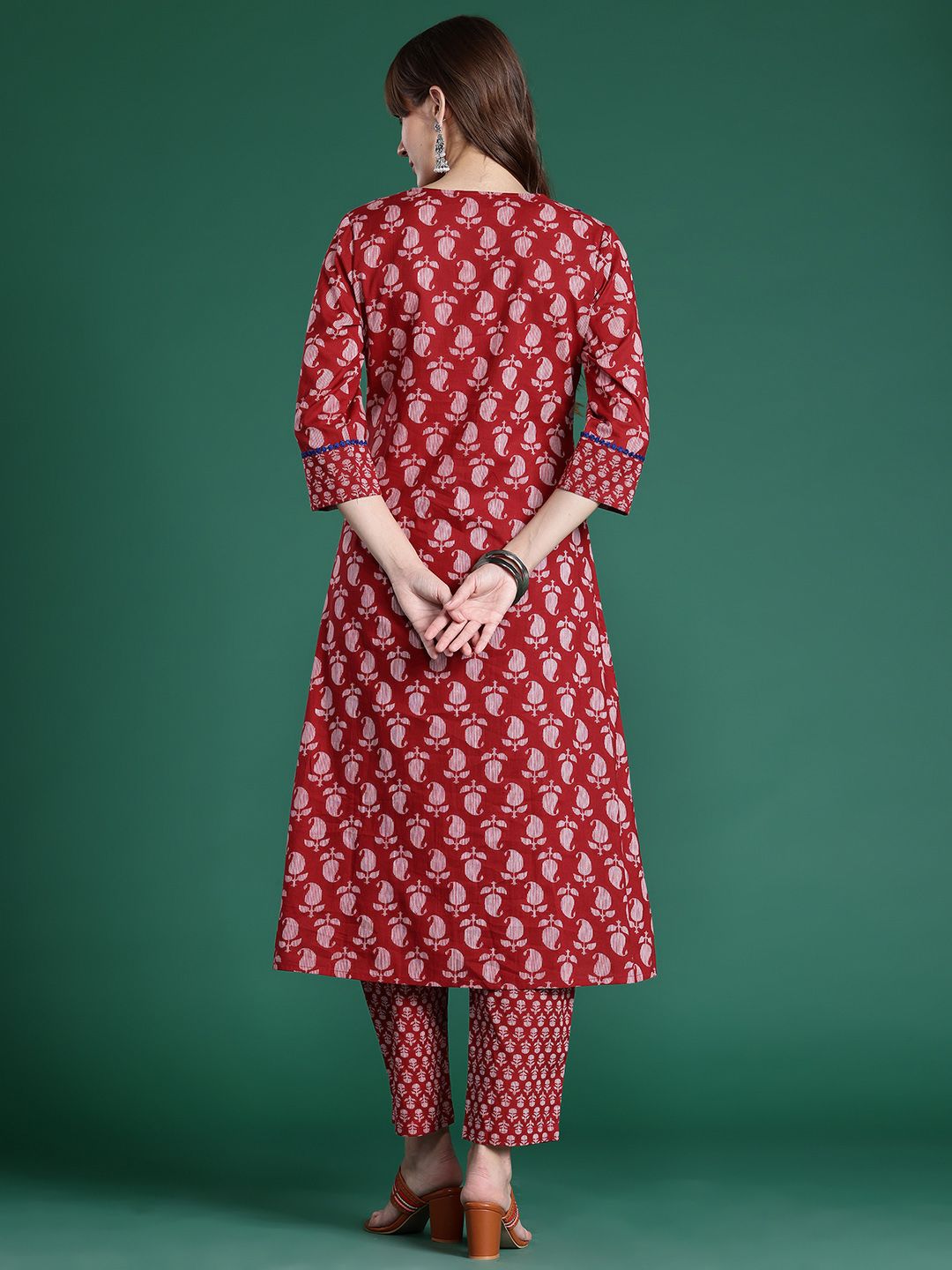 Dhiyona IE Paisley Printed Mirror Work Pure Cotton Kurta with Trousers