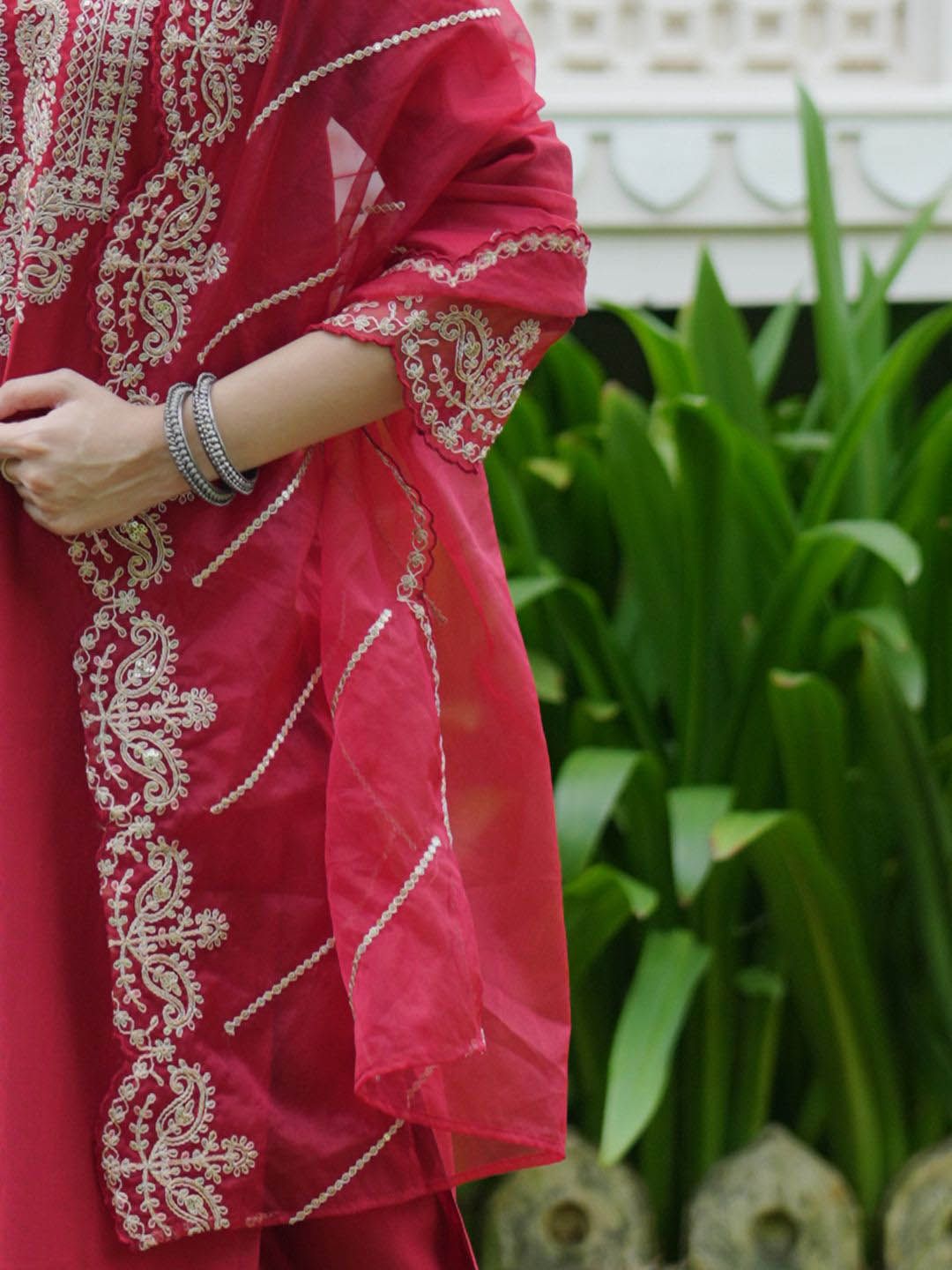 Ethnic Motifs Embroidered Liva Kurta With Trousers & Dupatta