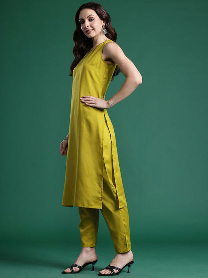 Solid Regular Kurta with Trousers & Dupatta