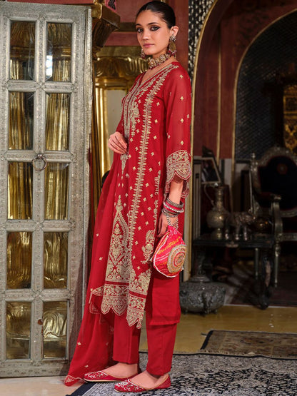 Ethnic Motifs Embroidered Sequinned Kurta with Trousers & Dupatta
