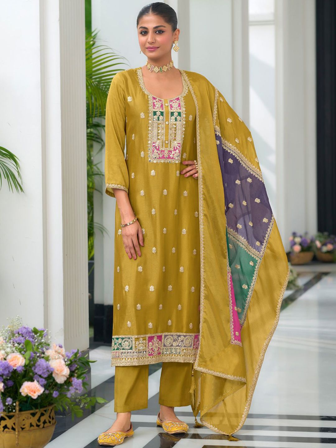 Women Floral Embroidered Kurta with Trousers & Dupatta