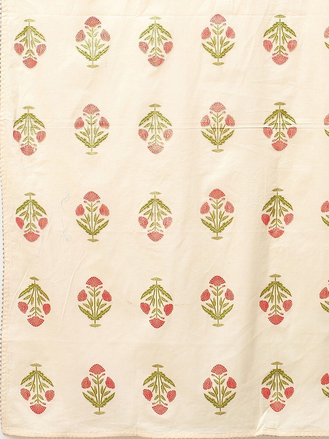 Dhiyona KL Checked Embroidered Notch-Neck Thread Work Straight Kurta With Trousers And Dupatta