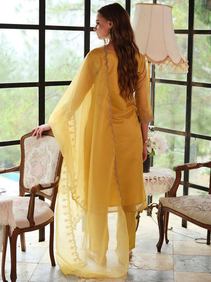 Dhiyona IE Floral Yoke Design Sequnnied Straight Kurta With Trousers & Dupatta