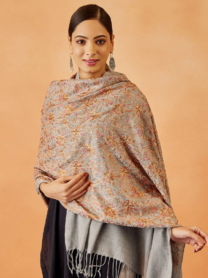 Dhiyona PA Women Paisley Embroidered Shawl