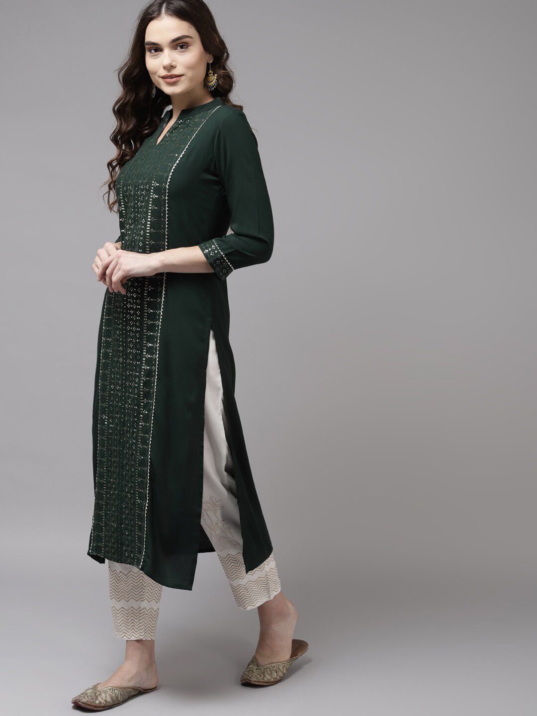 Women Green & White Embroidered Kurta with Trousers & Dupatta