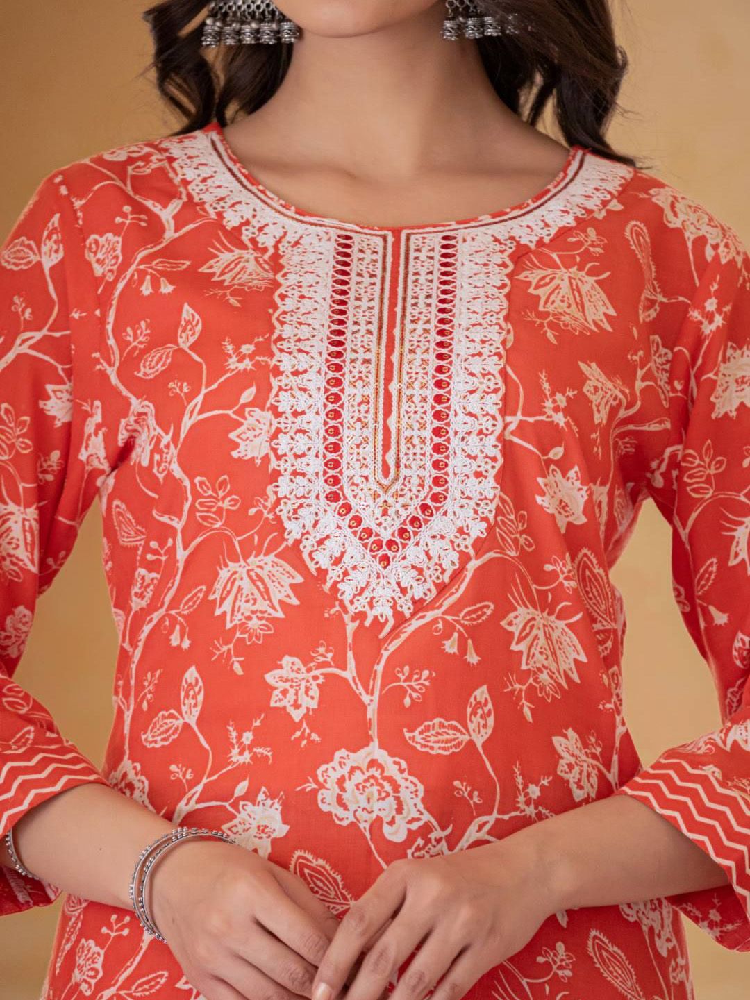Dhiyona VA Women'sEthnic Thread Embroidered Printed Kurta & Trousers With Dupatta