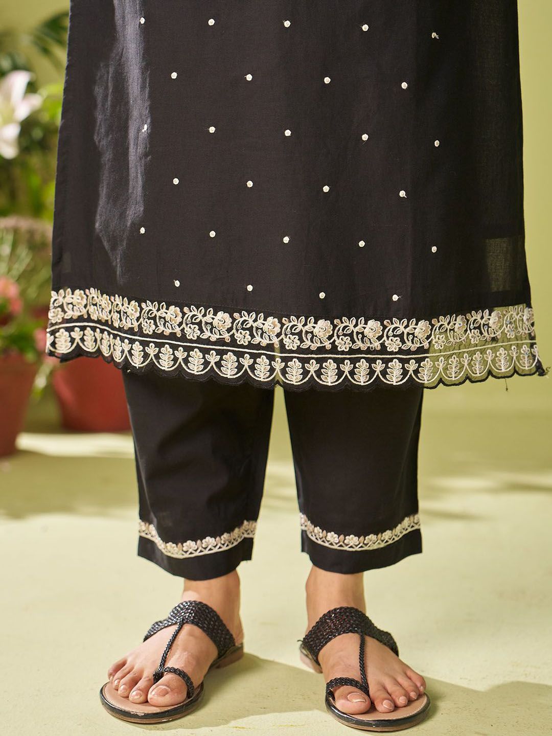 Dhiyona IE Women Floral Embroidered Cotton Kurta with Trousers & Dupatta