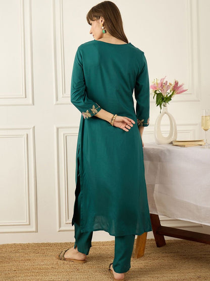 Dhiyona IE Embroidered V-Neck Three-Quarter Sleeves Pure Cotton Tunic And Trousers