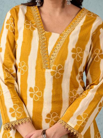 Dhiyona VA Women's Striped Regular Pure Cotton Kurta with Trousers & With Dupatta