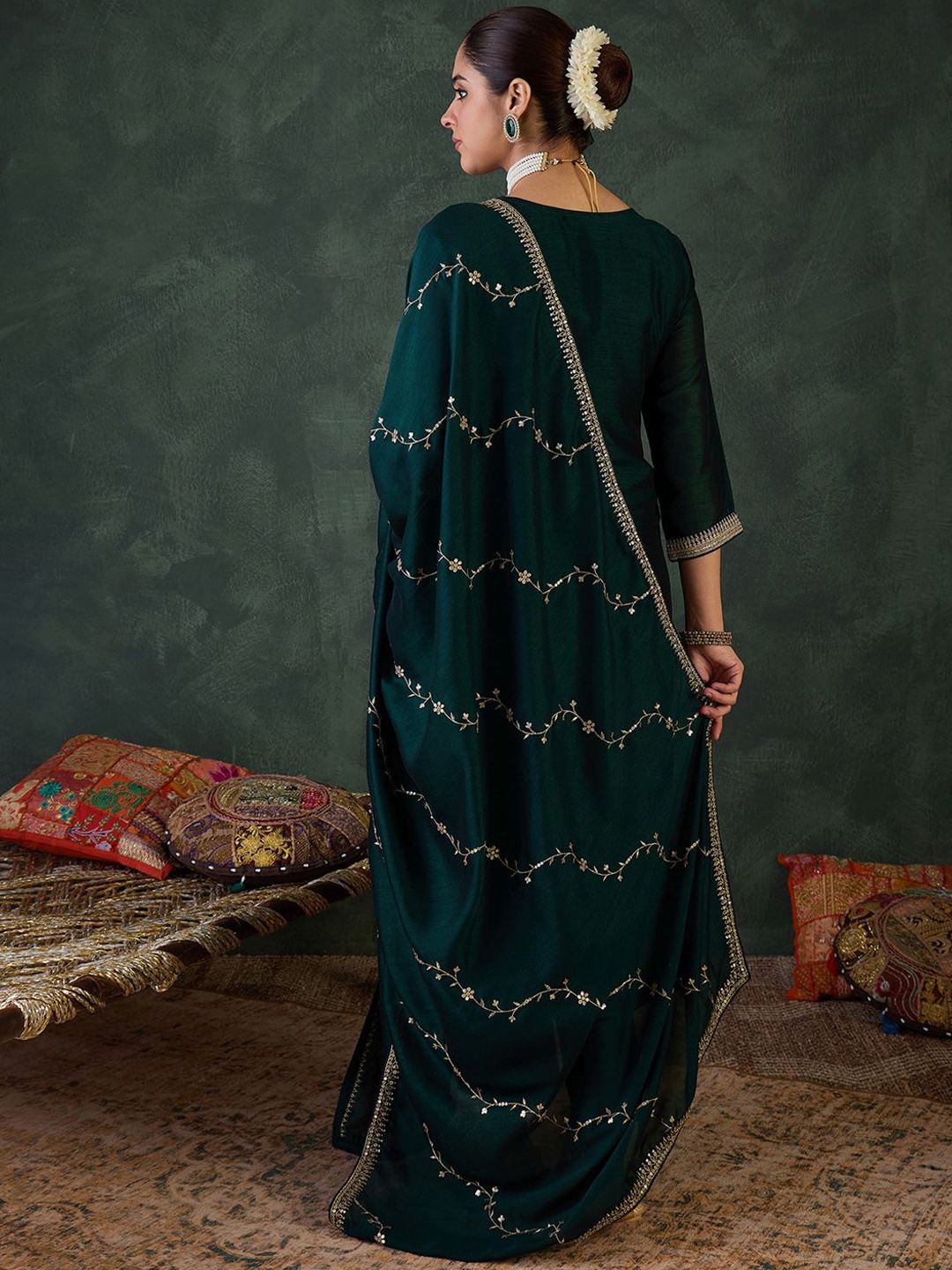 Women Ethnic Motifs Regular Sequinned Kurta with Trousers & With Dupatta