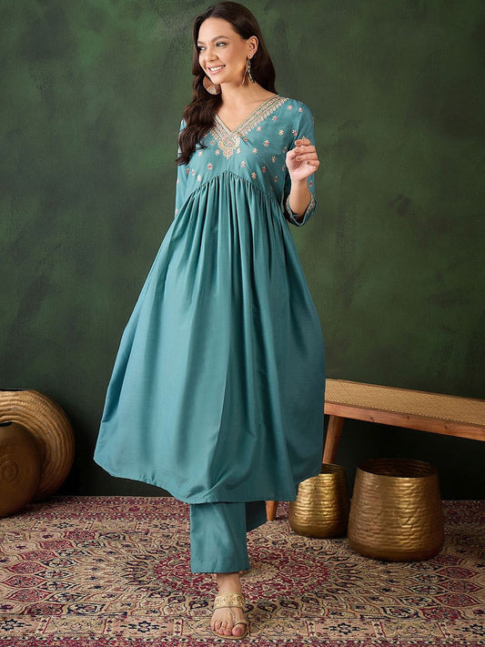 Dhiyona SN Women's Floral Yoke Design V-Neck Thread Work Empire Anarkali Kurta With Trousers