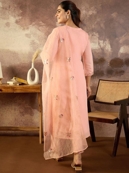 Women Floral Embroidered Kurta with Trousers & Dupatta