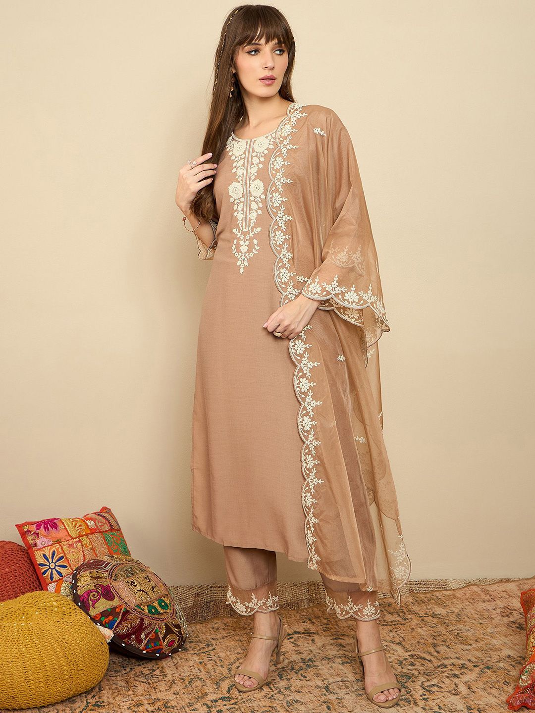 Dhiyona IE Floral Yoke Design Thread Work Straight Kurta With Trousers & Dupatta