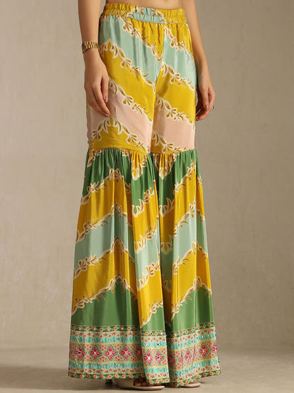 Dhiyona SO Women's Floral Printed Mirror Work Straight Kurta With Sharara & With Dupatta