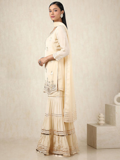 Dhiyona SO Women's Floral Embroidered Sequinned Straight Kurti With Sharara And Dupatta