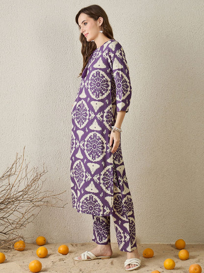 Women Purple Printed Straight Kurta Trousers Set