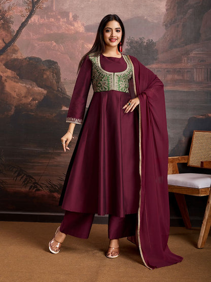 Dhiyona PD Women Anarkali Kurta Trousers & Dupatta With Embroidered Jacket