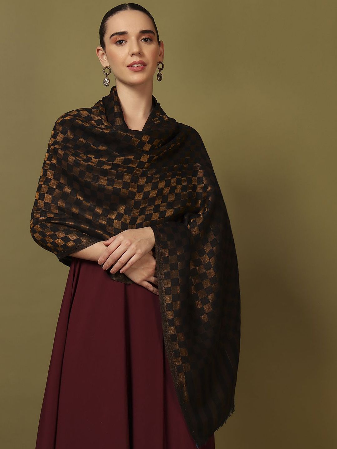 Dhiyona PA Checked Woven Design Shawl
