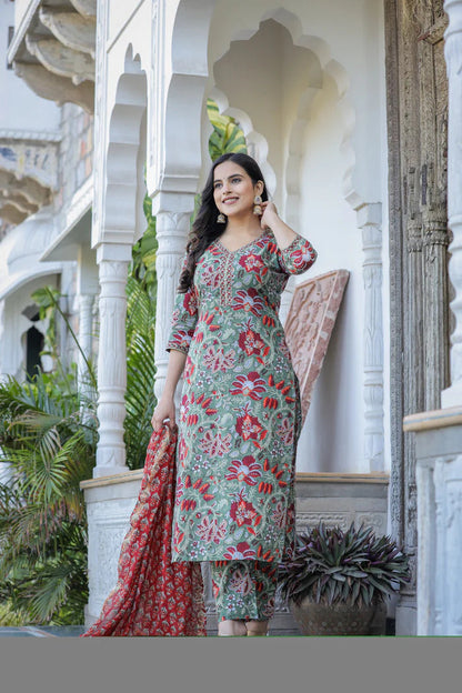 Women Multicolor Printed Viscose Rayon Kurta, Pant And Dupatta Set