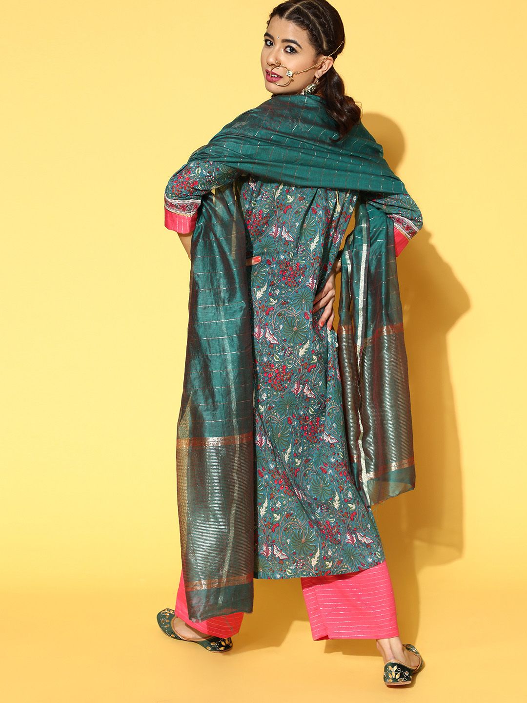 Cotton Blend Romantic Florals Kurta Set