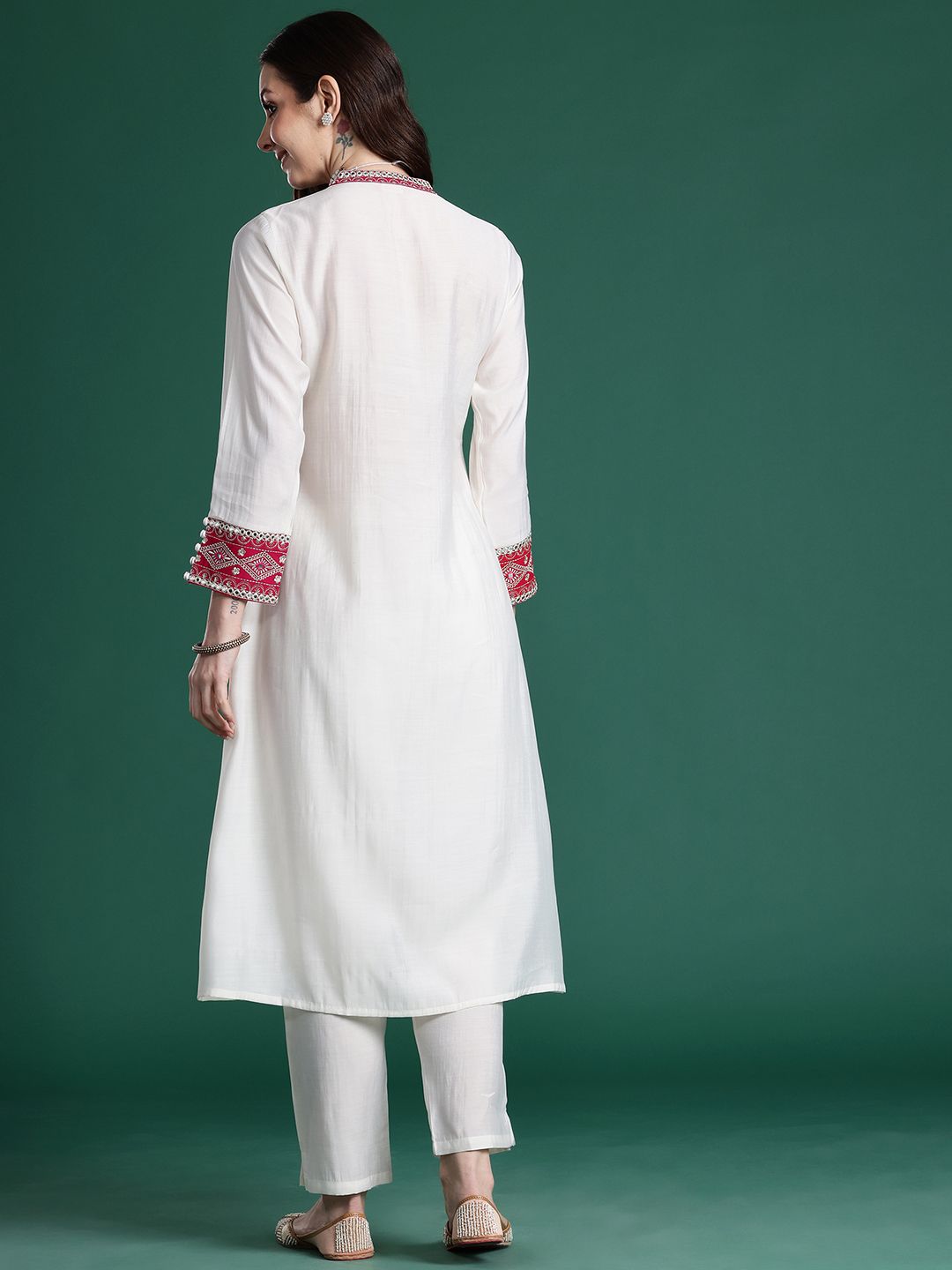 Ethnic Motifs Embroidered Pleated Mirror Work Kurta with Trousers