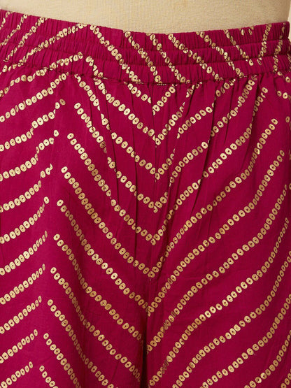 Dhiyona VA Women's Magenta Ethnic Motifs Printed Panelled Kurta with Palazzos