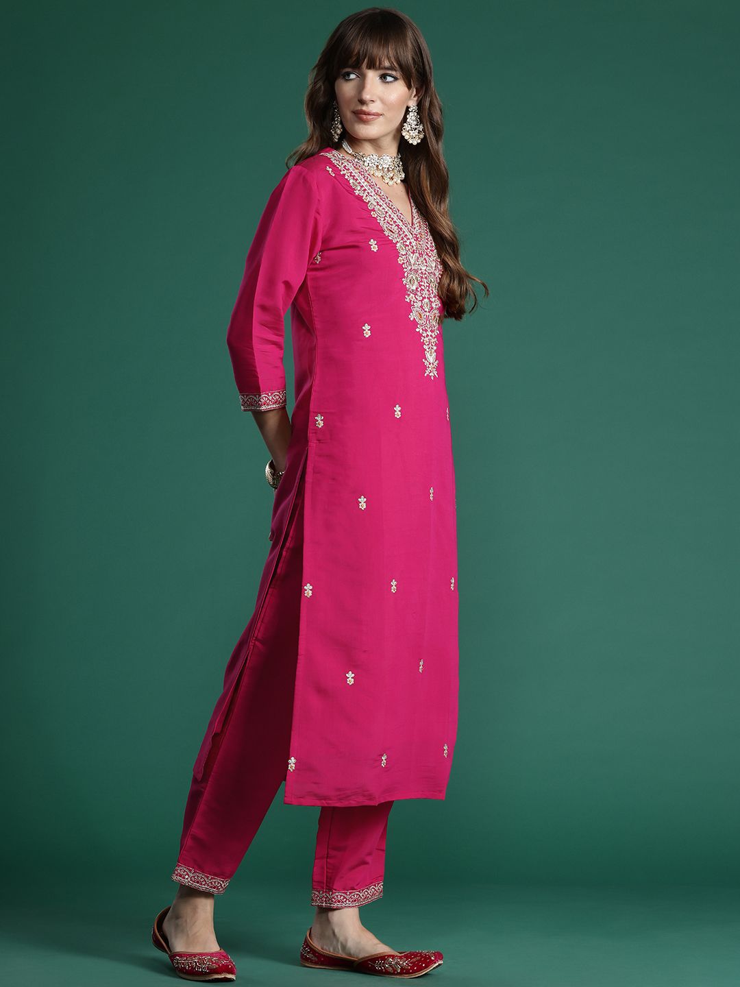 Dhiyona IE Ethnic Motifs Embroidered Sequinned Kurta with Trousers & With Dupatta