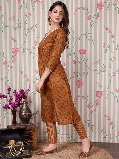 Dhiyona OD  Floral Printed Angrakha Pure Cotton Kurta with Trousers
