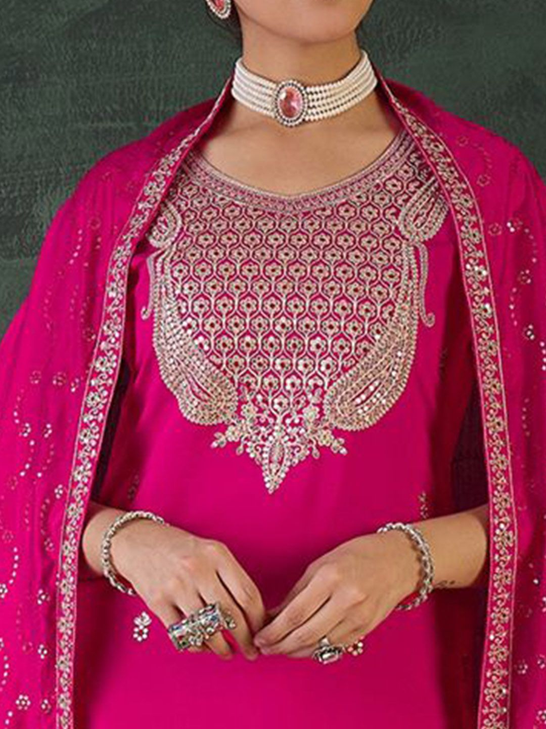 Dhiyona IE Women Embroidered Regular Sequinned Kurta Set