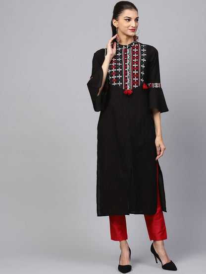 Dhiyona IE Women Black & Maroon Yoke Design Straight Kurta