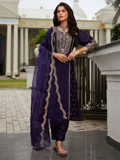 Women Ethnic Motifs Embroidered Panelled Kurta with Trousers & With Dupatta
