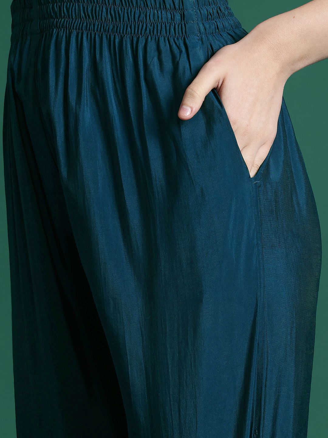 Women Embroidered Regular Sequinned Chanderi Silk Kurta with Trousers & With Dupatta