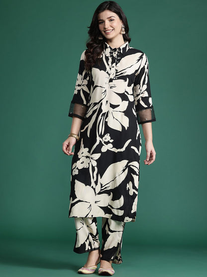 Dhiyona IE Floral Printed Regular Sequinned Kurta with Trousers