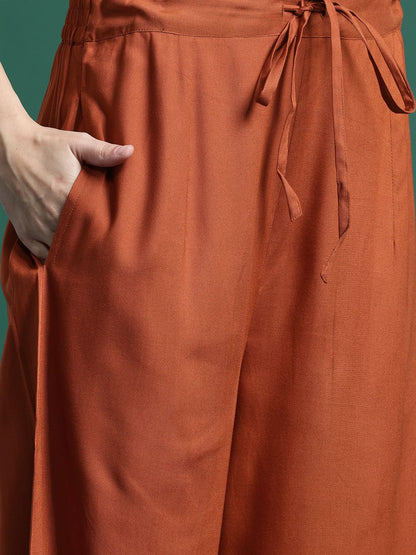 Embroidered Thread Work Kurta with Trousers