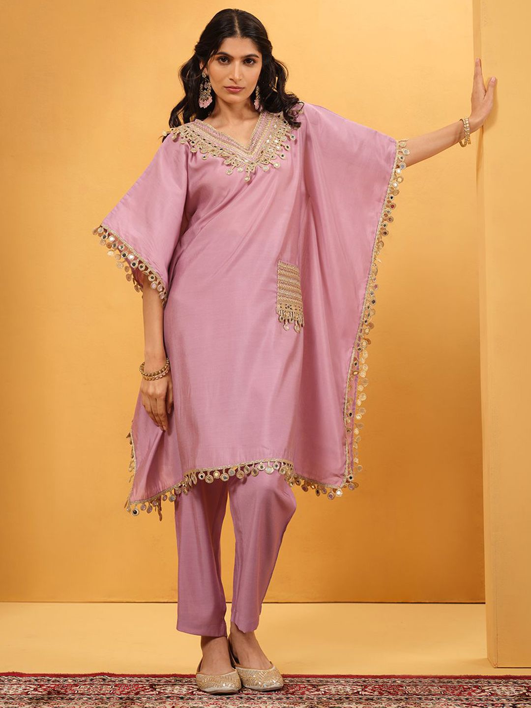 Dhiyona IS Women's Mirror Work V-Neck Kurta with Trousers