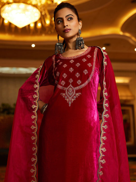 Women Ethnic Motifs Embroidered Regular Velvet Kurta with Trousers & With Dupatta