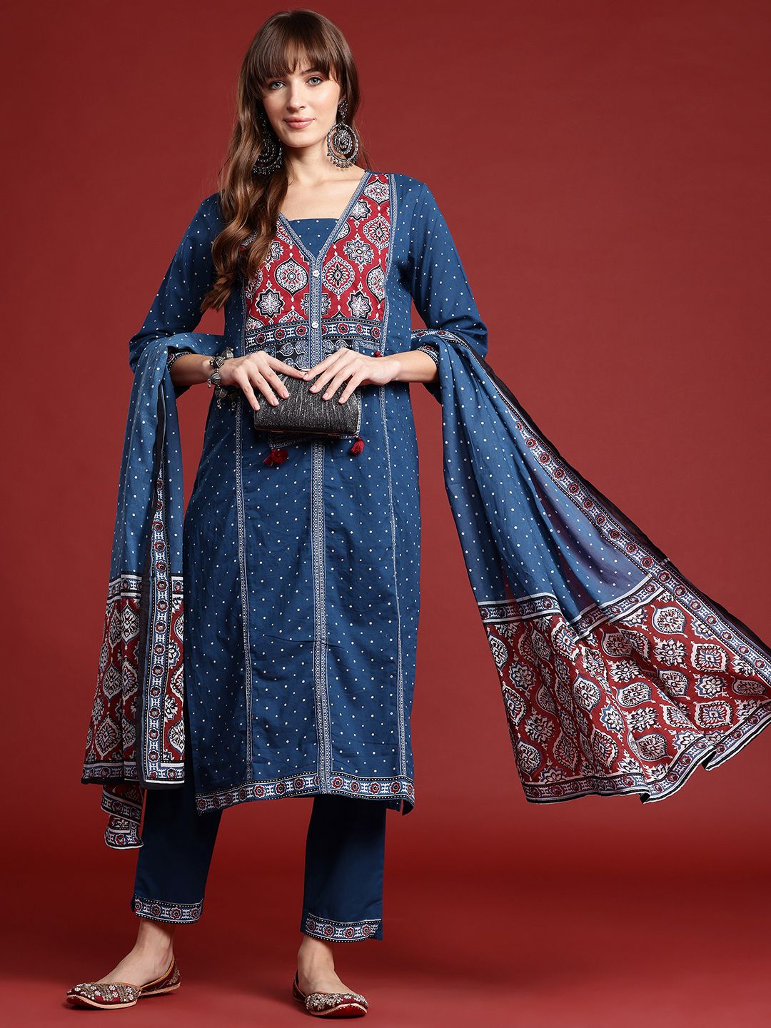 Dhiyona IE Ethnic Motifs Printed Thread Work Kurta with Trousers & Dupatta