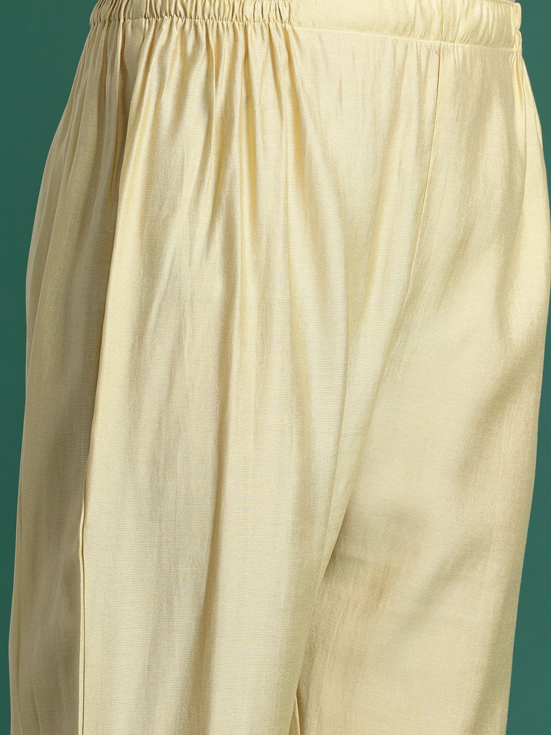 Ethnic Motifs Embroidered Panelled Sequinned Kurta With Trousers & Dupatta