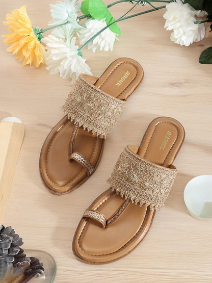 Dhiyona AK Beige Ethnic Embellished One Toe Flats