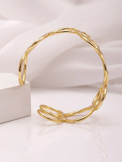 Dhiyona RJ Women's 18K Gold Plated Stylish and Circle Floral Design Cuff Bracelet