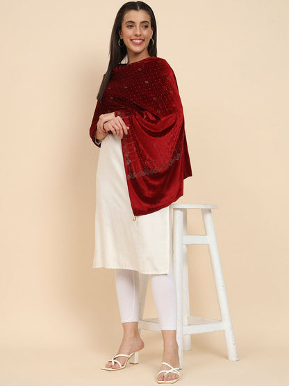 Dhiyona PA Embellished Velvet Shawl