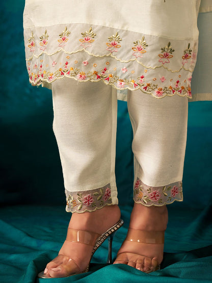 Women Ethnic Motifs Embroidered Regular Kurta with Trousers & With Dupatta