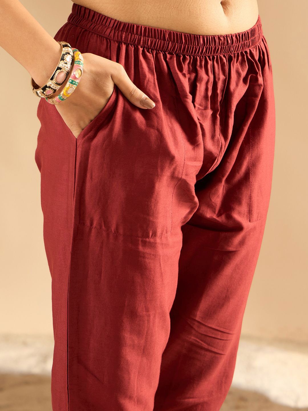 Dhiyona IE Women Embroidered Regular Thread Work Chanderi Silk Kurta Trousers Dupatta