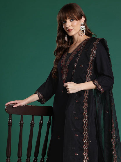 Ethnic Motifs Embroidered Sequinned Kurta with Trousers & With Dupatta