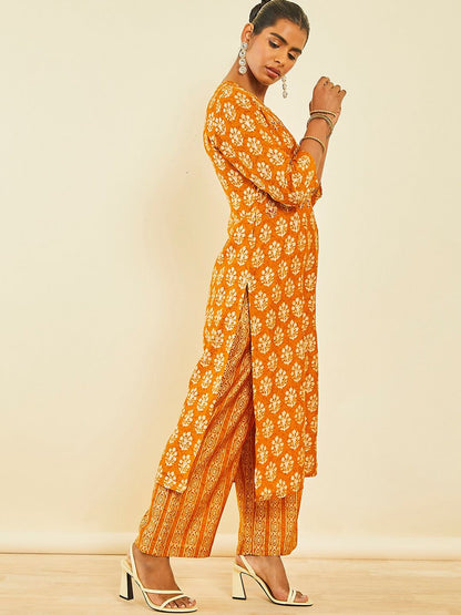 Dhiyona SO Women's Ethnic Motifs Printed Sequinned Kurta With Palazzos