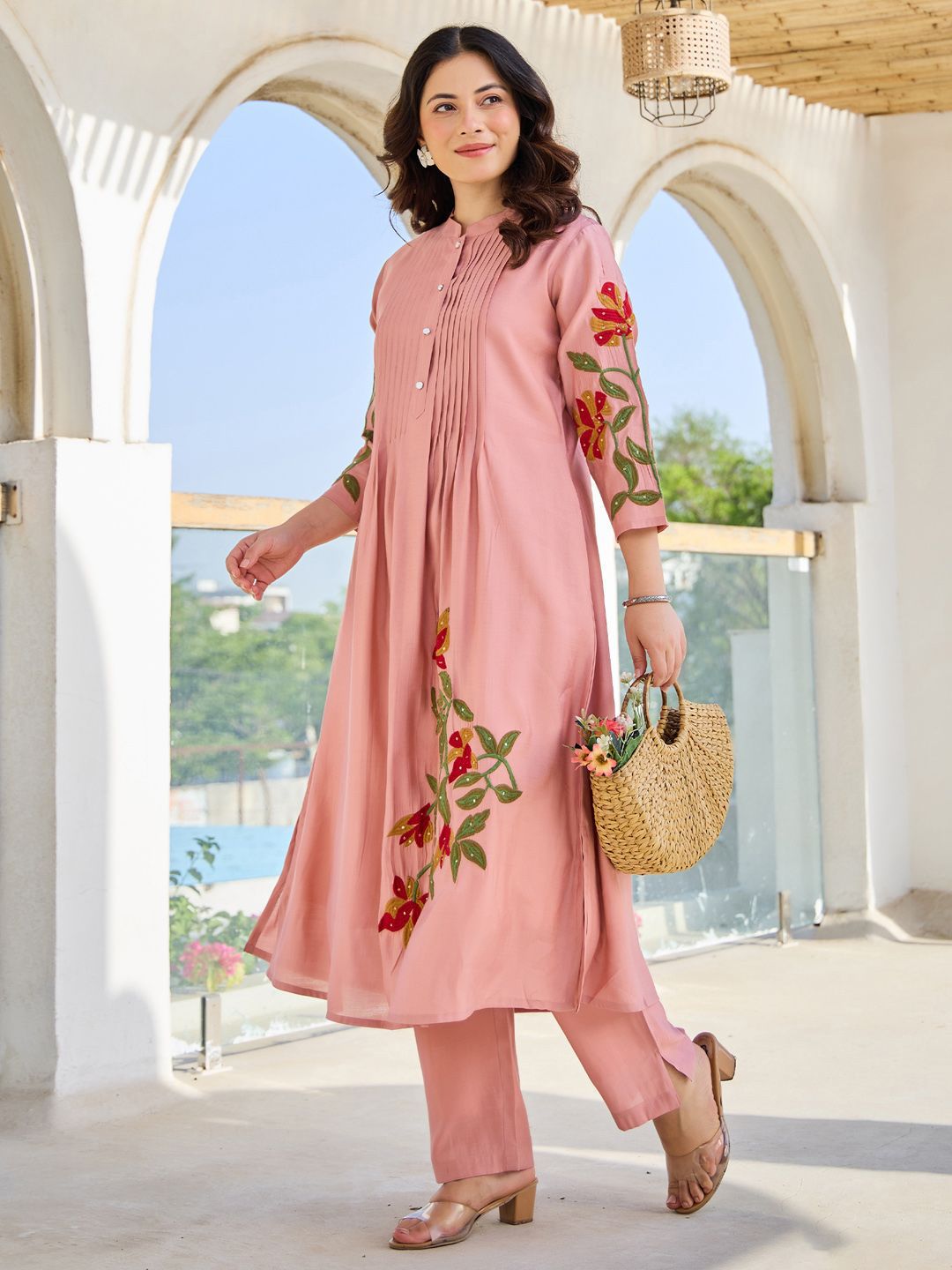 Women Floral Embroidered Thread Work Pure Cotton A-Line Kurta with Trousers